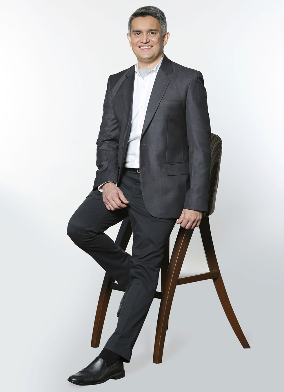 Sujay Jairaj Thacker